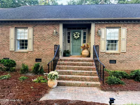 5050 Country Club Dr N, Wilson, NC 27896