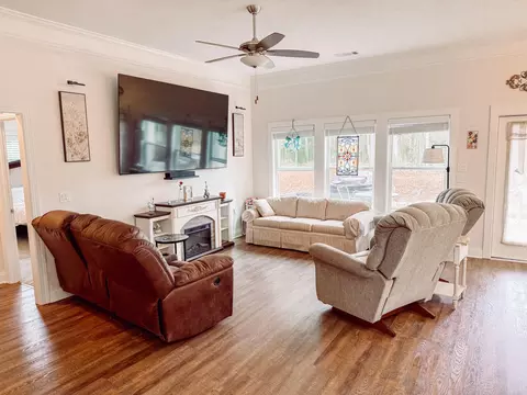 Living - 119 Cypress Dr, Mccormick, SC 29835 photo 1 of 1