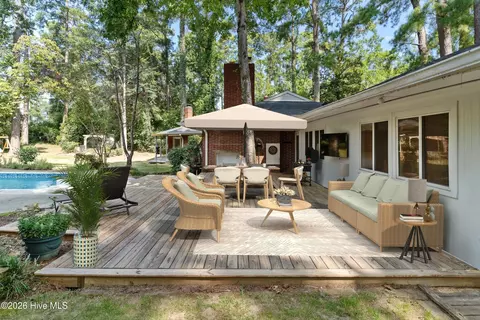 Exterior - 411 Ashland Dr, Augusta, GA 30909 photo 2 of 17