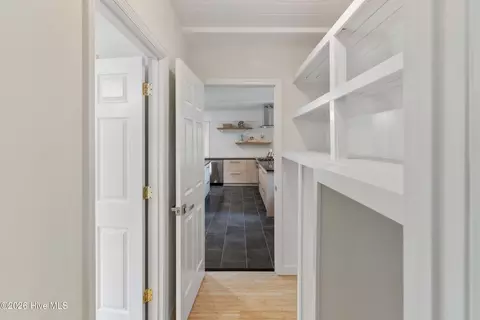 Entry Way - 411 Ashland Dr, Augusta, GA 30909 photo 2 of 3