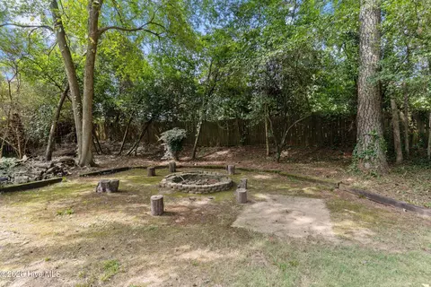 Exterior - 411 Ashland Dr, Augusta, GA 30909 photo 15 of 17
