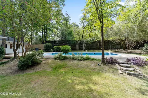 Exterior - 411 Ashland Dr, Augusta, GA 30909 photo 12 of 17