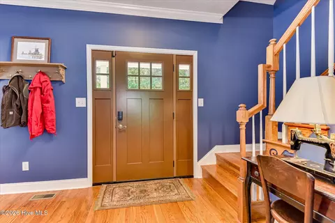 Entry Way - 1654 NE Cedar Creek Dr, Thomson, GA 30824 photo 1 of 4