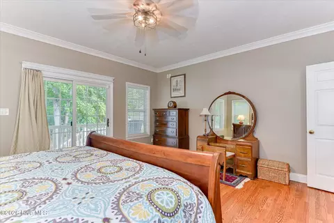 Bedroom - 1654 NE Cedar Creek Dr, Thomson, GA 30824 photo 2 of 3