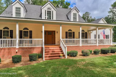 Exterior - 1654 NE Cedar Creek Dr, Thomson, GA 30824 photo 3 of 18
