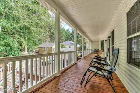 Exterior - 1654 NE Cedar Creek Dr, Thomson, GA 30824 photo 6 of 18