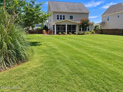 Exterior - 30 Silo Ct, Hampstead, NC 28443 photo 5 of 13