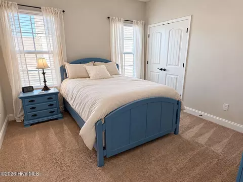 Bedroom - 30 Silo Ct, Hampstead, NC 28443 photo 6 of 8