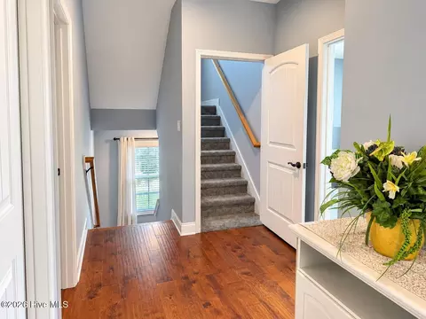 Entry Way - 30 Silo Ct, Hampstead, NC 28443 photo 8 of 8