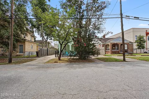 Exterior - 306 Ellis St, Augusta, GA 30901 photo 13 of 14