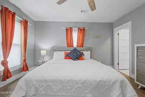 Bedroom - 306 Ellis St, Augusta, GA 30901 photo 2 of 5