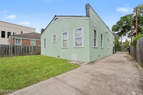 Exterior - 306 Ellis St, Augusta, GA 30901 photo 8 of 14