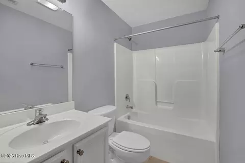 Bath - 133 Derby Ln, Hampstead, NC 28443 photo 2 of 2