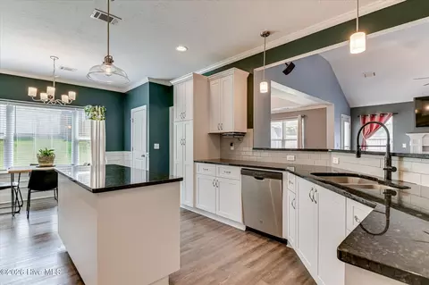 Kitchen - 5392 Copse Dr, Augusta, GA 30909 photo 5 of 7