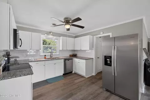 Kitchen - 3002 Eagle Dr, Augusta, GA 30906 photo 5 of 5