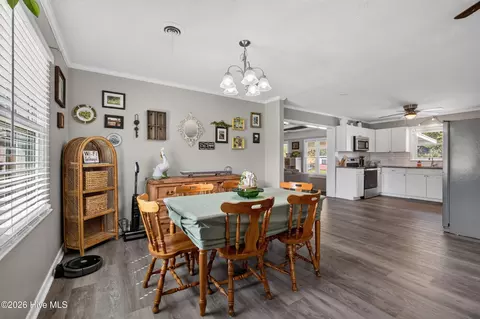 Dining - 3002 Eagle Dr, Augusta, GA 30906 photo 2 of 2