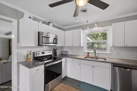 Kitchen - 3002 Eagle Dr, Augusta, GA 30906 photo 1 of 5