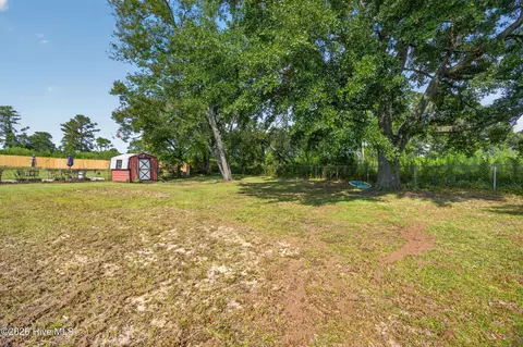 Exterior - 3002 Eagle Dr, Augusta, GA 30906 photo 3 of 10