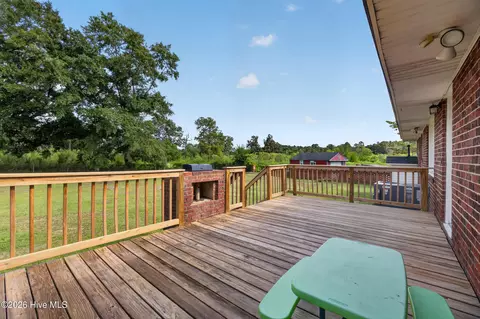 Exterior - 3002 Eagle Dr, Augusta, GA 30906 photo 5 of 10