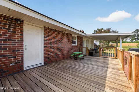 Exterior - 3002 Eagle Dr, Augusta, GA 30906 photo 6 of 10