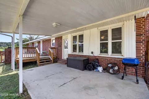 Exterior - 3002 Eagle Dr, Augusta, GA 30906 photo 7 of 10