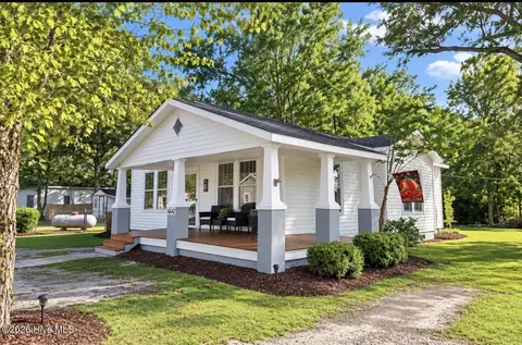 4642 1st St, Grimesland, NC 27837