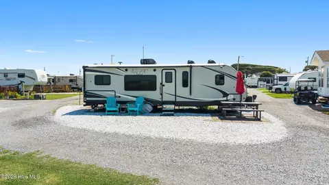 4021 Island Dr, North Topsail Beach, NC 28460