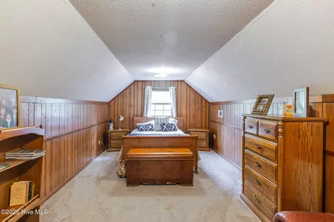 Bedroom - 1050 Halali Farm Rd, Evans, GA 30809 photo 4 of 8