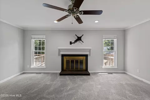 Living - 541 Fairfield Way, Evans, GA 30809 photo 3 of 4