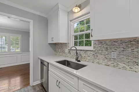 Kitchen - 541 Fairfield Way, Evans, GA 30809 photo 5 of 7