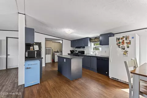 Kitchen - 16 Knight Ln, Corapeake, NC 27926 photo 1 of 5