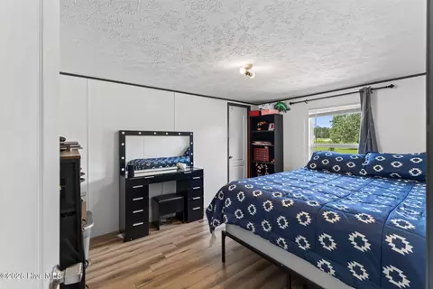 Bedroom - 16 Knight Ln, Corapeake, NC 27926 photo 4 of 7