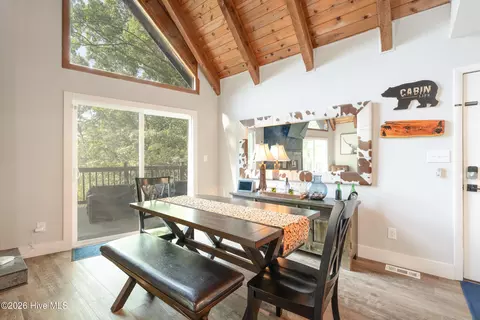 Dining - 100 Stephens Ln, Murphy, NC 28906 photo 3 of 3