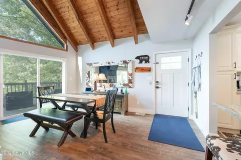 Dining - 100 Stephens Ln, Murphy, NC 28906 photo 2 of 3