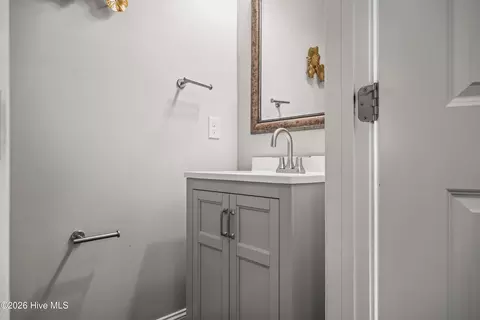 Bath - 64 Sally Ln, Hampstead, NC 28443 photo 1 of 13