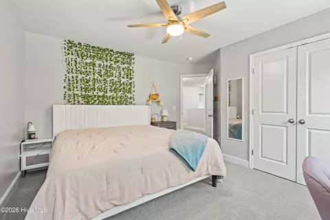 Bedroom - 64 Sally Ln, Hampstead, NC 28443 photo 9 of 10