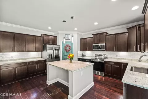 Kitchen - 64 Sally Ln, Hampstead, NC 28443 photo 2 of 5