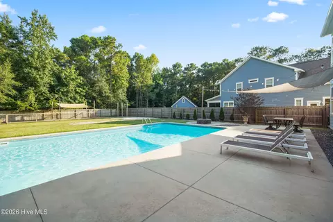 Exterior - 64 Sally Ln, Hampstead, NC 28443 photo 3 of 7