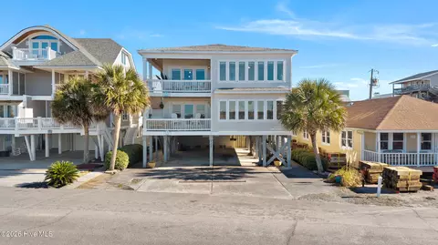 710 Waynick Blvd #B - LOWER, Wrightsville Beach, NC 28480