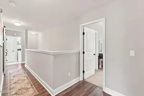 Entry Way - 111 Mason Ct, Hampstead, NC 28443 photo 7 of 8