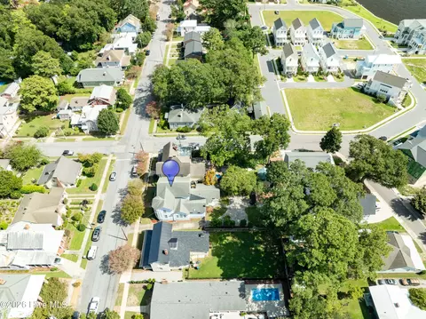 View/Area - 427 E Main St, Washington, NC 27889 photo 6 of 10