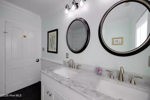Bath - 427 E Main St, Washington, NC 27889 photo 7 of 8