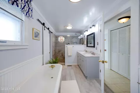 Bath - 427 E Main St, Washington, NC 27889 photo 1 of 8