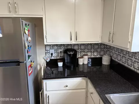 Kitchen - 1902 Gardner St, Augusta, GA 30904 photo 3 of 6