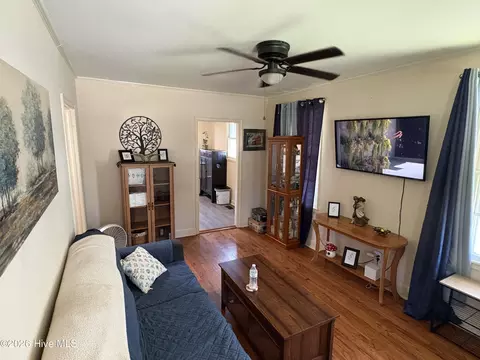 Living - 1902 Gardner St, Augusta, GA 30904 photo 2 of 2