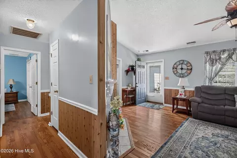 Entry Way - 500 Nutfield Dr, Hubert, NC 28539 photo 1 of 1