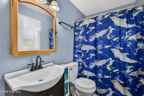 Bath - 500 Nutfield Dr, Hubert, NC 28539 photo 1 of 3