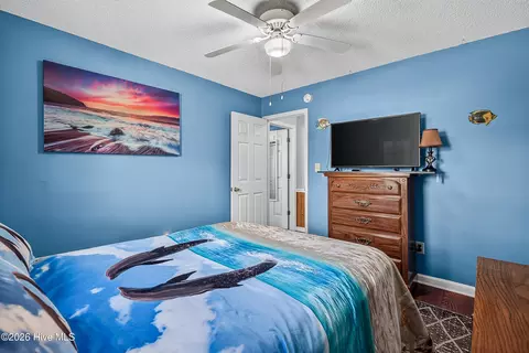 Bedroom - 500 Nutfield Dr, Hubert, NC 28539 photo 4 of 5