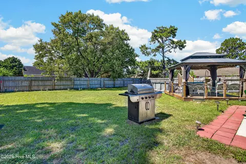 Exterior - 500 Nutfield Dr, Hubert, NC 28539 photo 1 of 3