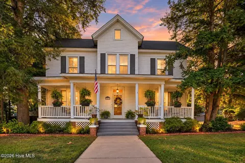 211 S Boddie St, Nashville, NC 27856